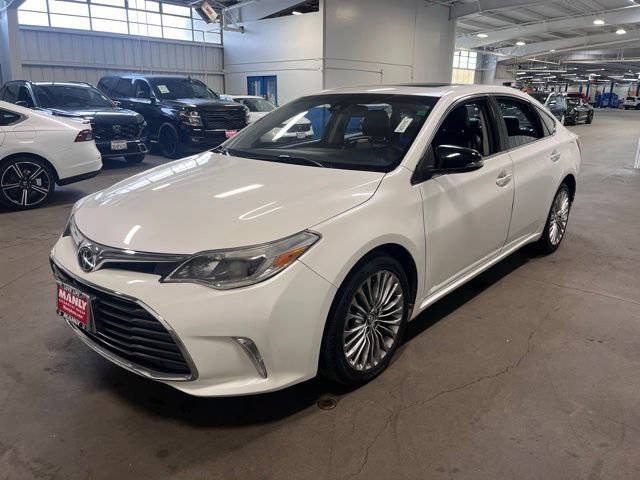 Used 2016 Toyota Avalon Limited w/ Toyota Safety Sense Package image 7