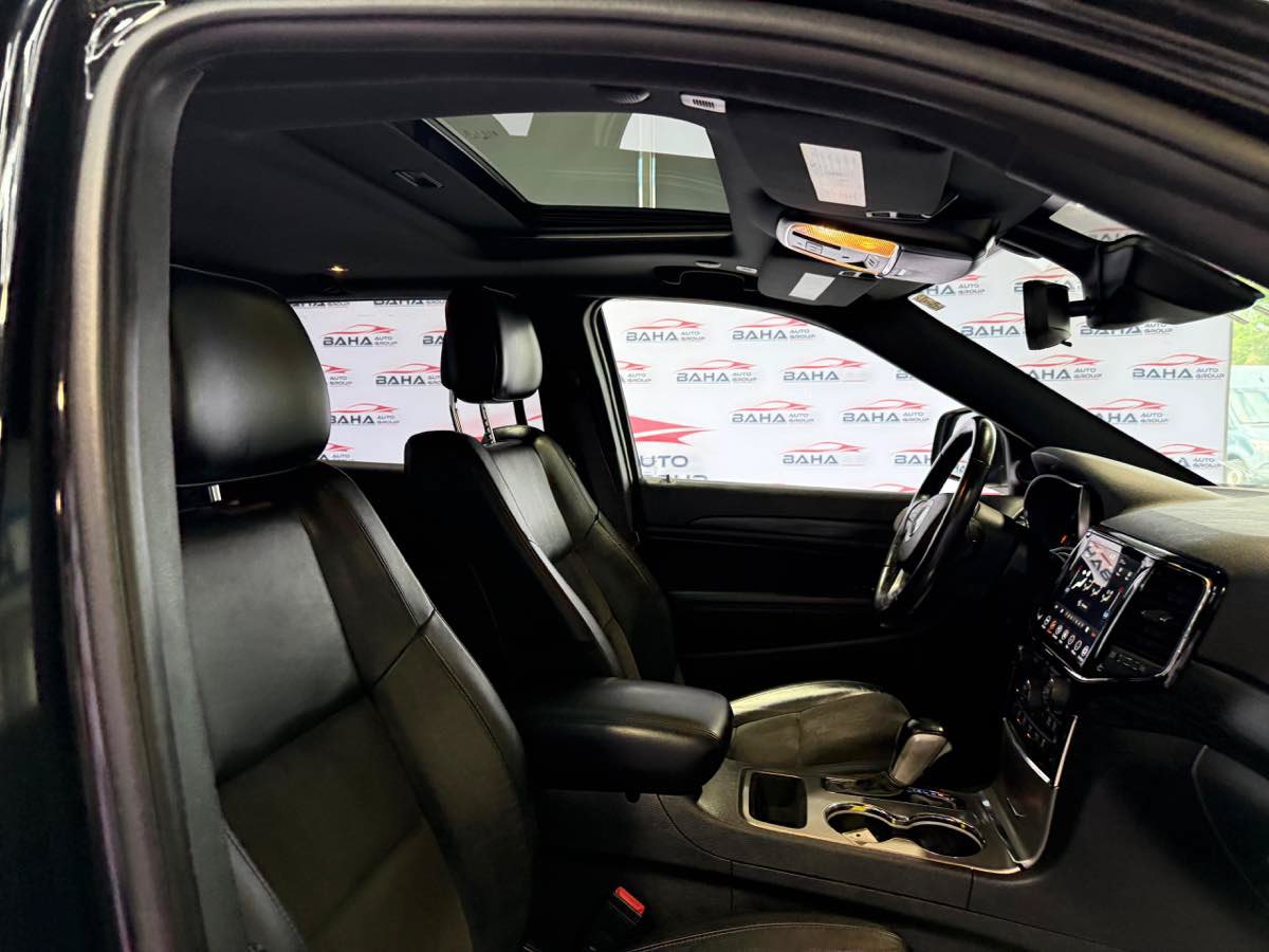 Used 2021 Jeep Grand Cherokee Laredo X AWD/4WD image 51