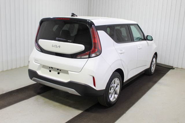 Used 2024 Kia Soul LX w/ Option Group 015 image 6