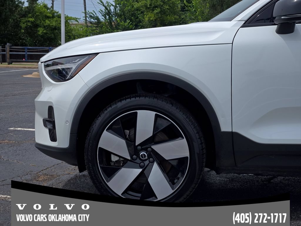 Certified 2023 Volvo C40 P8 Recharge Ultimate w/ Protection Package Premier AWD/4WD image 6