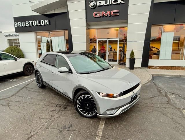 Used 2023 Hyundai Ioniq 5 Limited image 2