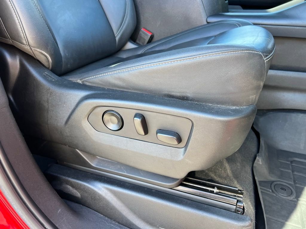 Used 2021 Chevrolet Tahoe LT w/ LT Signature Plus Package image 24