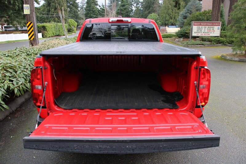 Used 2016 Chevrolet Colorado LT w/ LT Convenience Package AWD/4WD image 17
