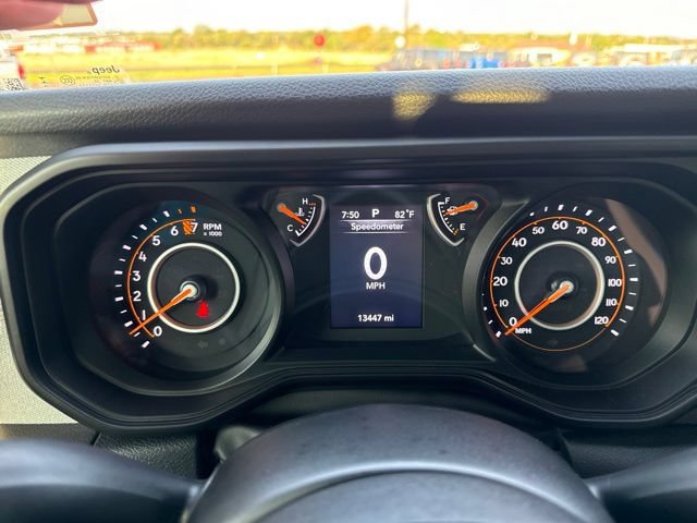 Used 2024 Jeep Gladiator Sport AWD/4WD image 32