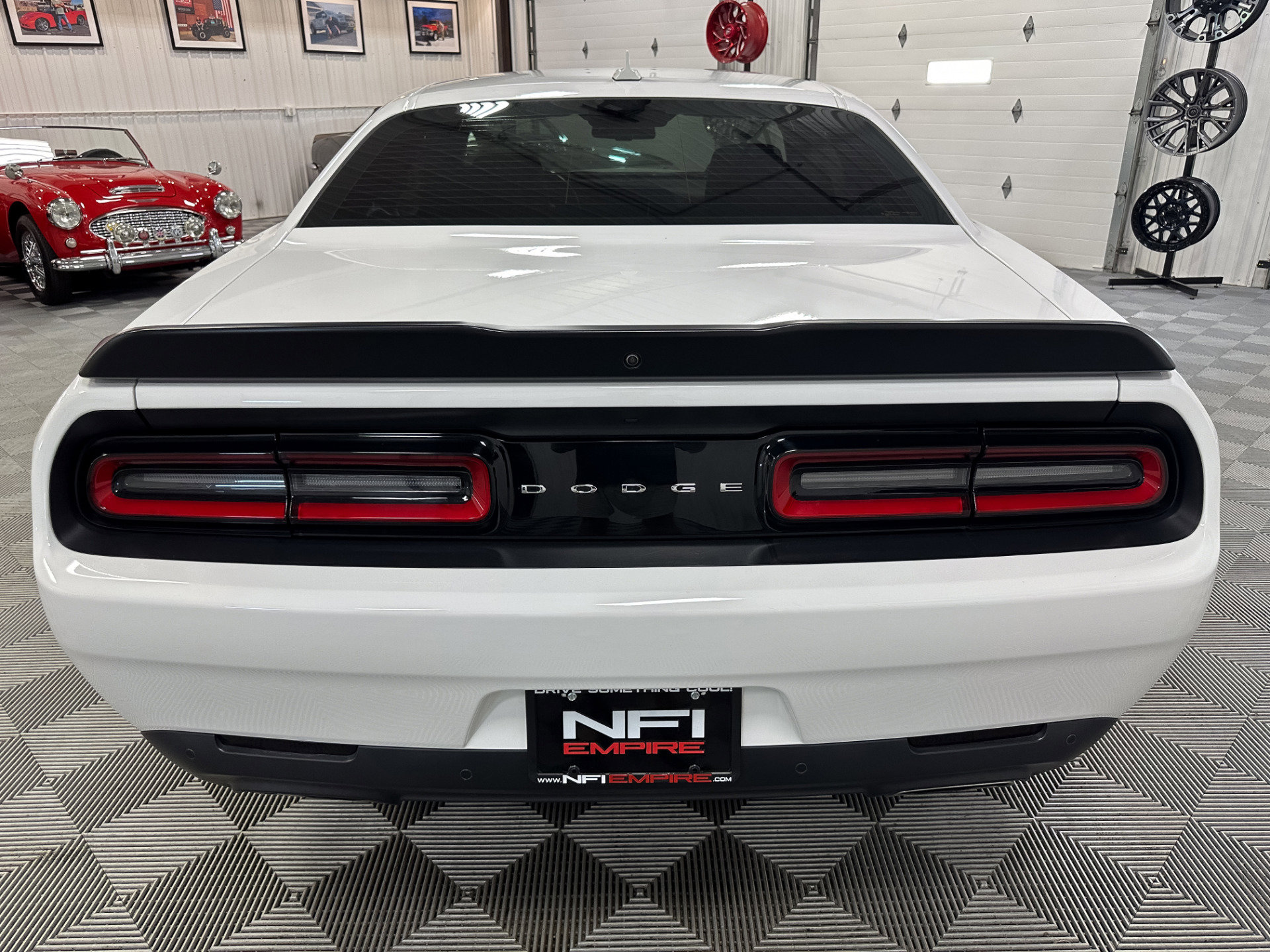 Used 2019 Dodge Challenger R/T Scat Pack image 9