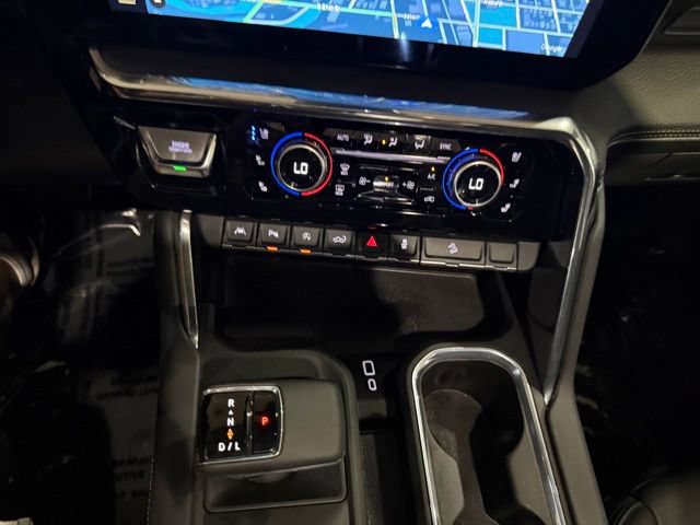 Used 2025 GMC Sierra 1500 Denali AWD/4WD image 22