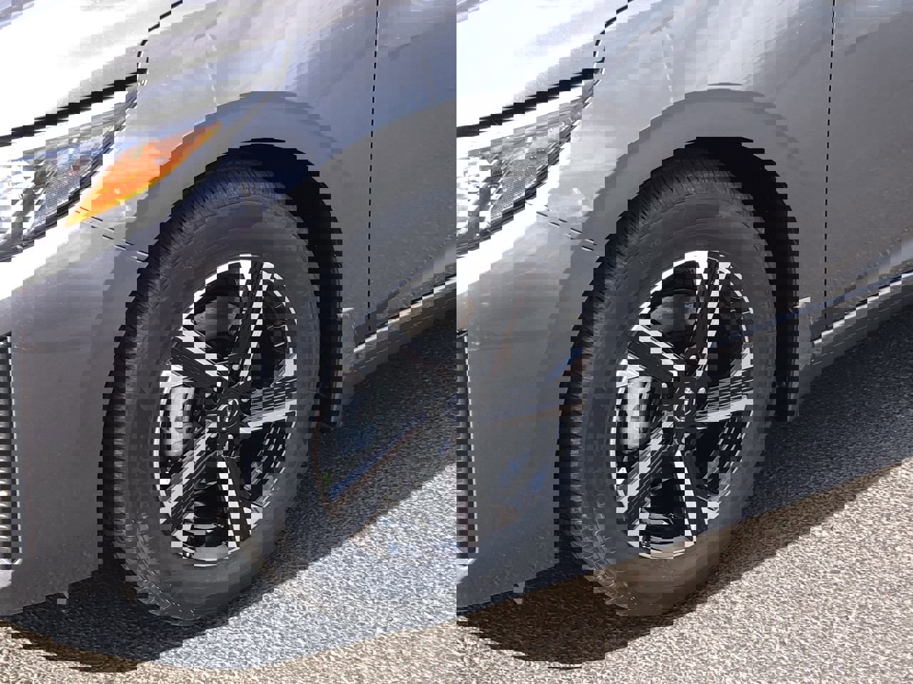 New 2025 Nissan Sentra SV w/ All-Weather Package image 10