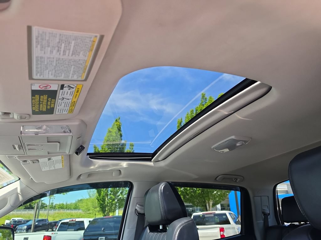 Used 2017 Toyota Tundra Platinum AWD/4WD image 22