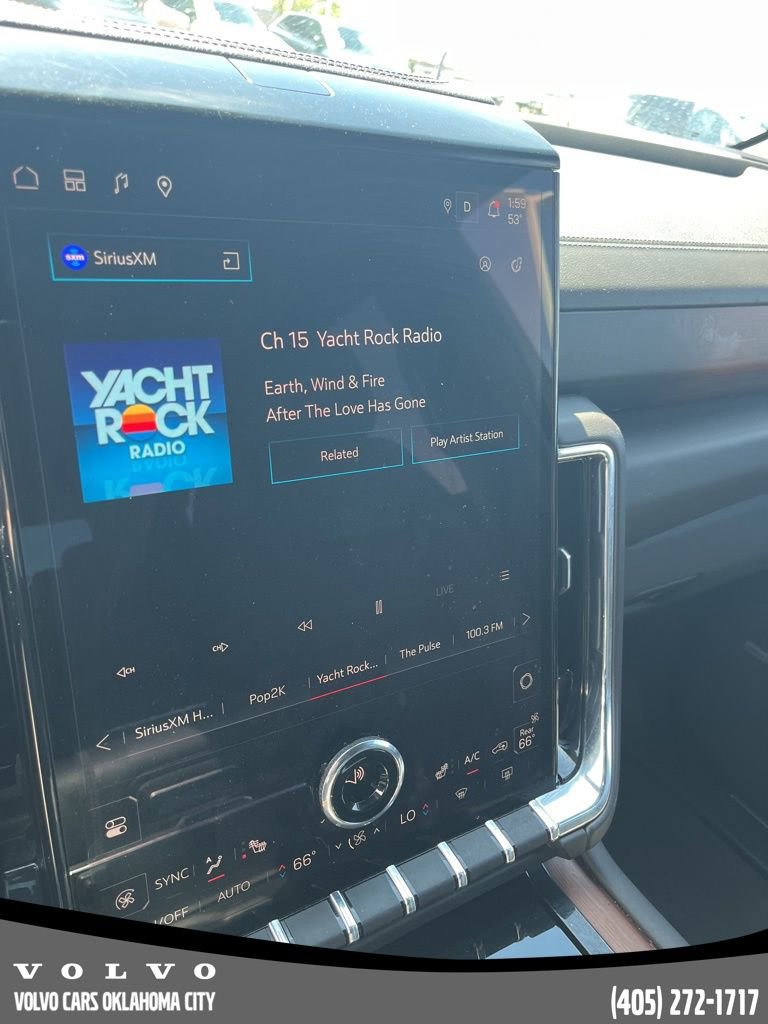 Used 2025 GMC Yukon Denali image 11