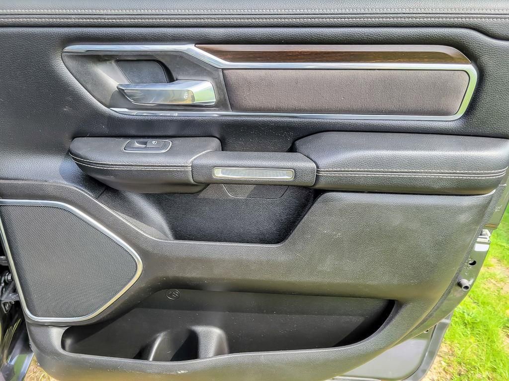 Used 2022 RAM 1500 Laramie AWD/4WD image 20