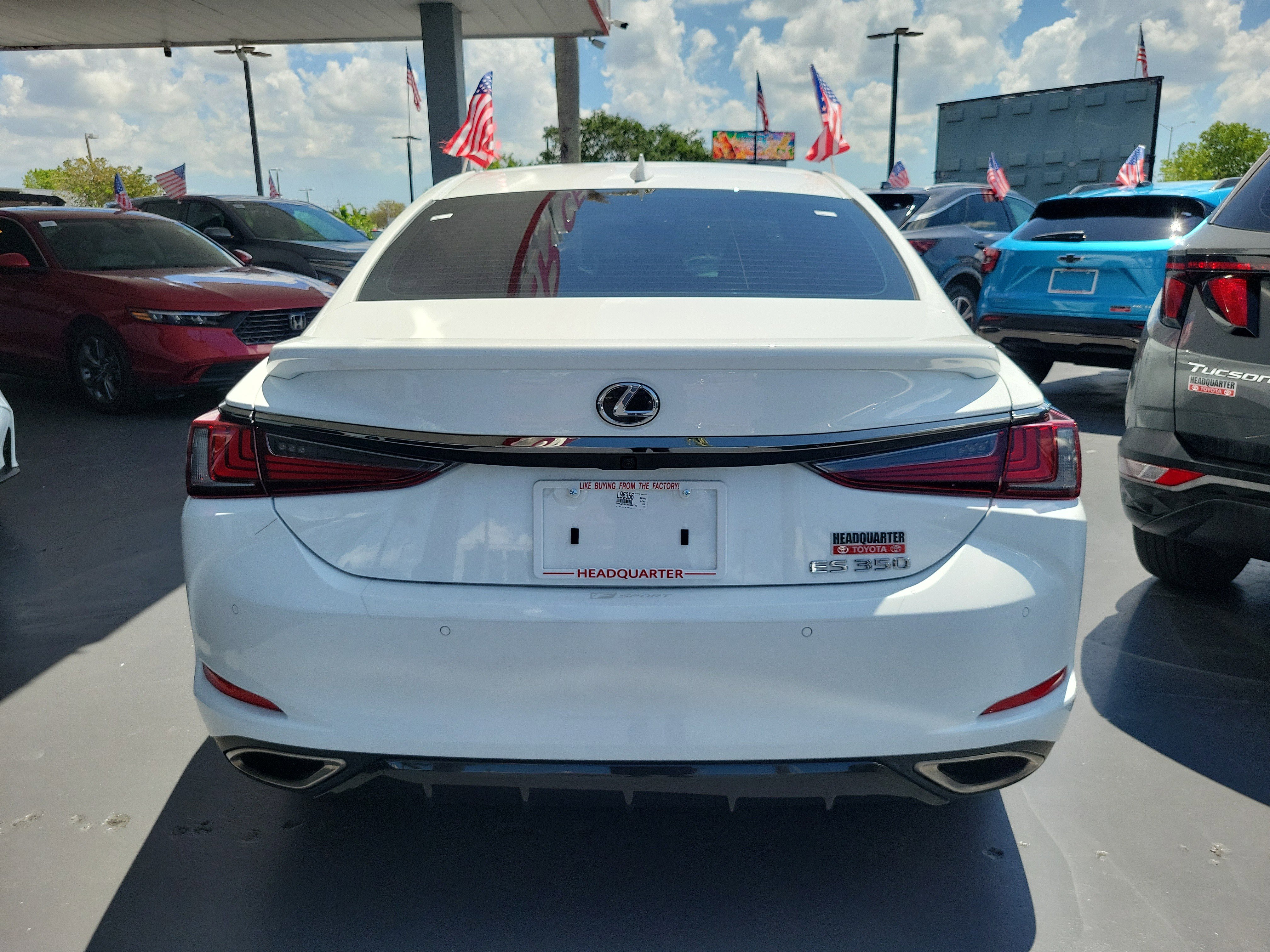Used 2024 Lexus ES 350 F Sport w/ Accessory Package (Z2) FWD image 10