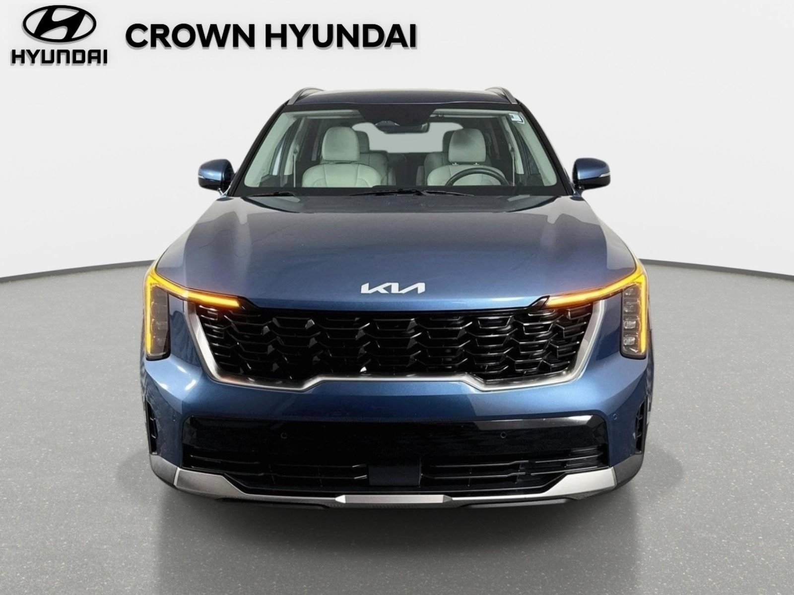 Used 2025 Kia Sorento EX FWD image 2