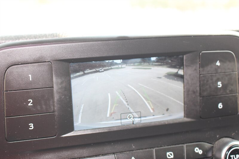 Used 2024 Ford Transit 250 148 Medium Roof w/ Load Area Protection Package RWD image 26