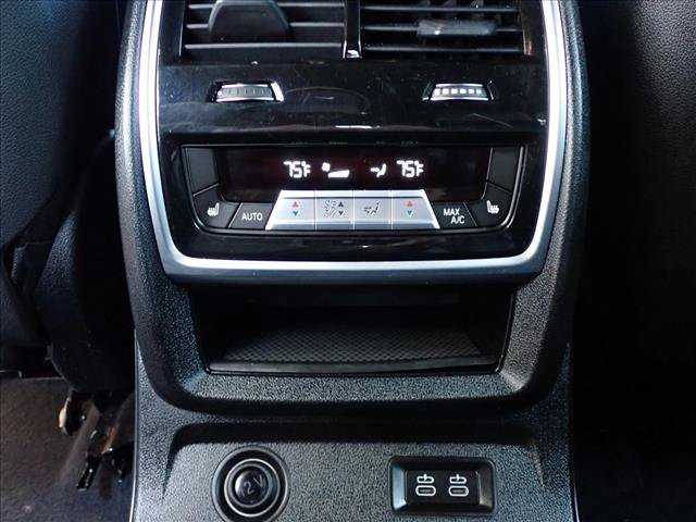 Used 2020 BMW X7 M50i AWD/4WD image 12