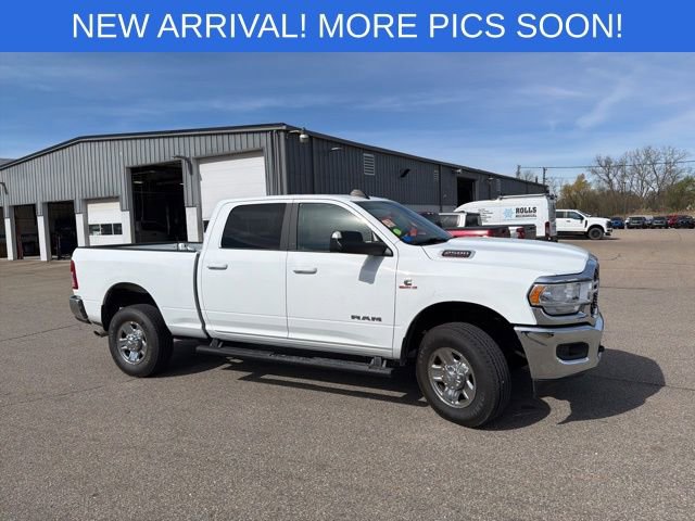 Used 2022 RAM 2500 Big Horn w/ Cold Weather Group AWD/4WD image 5