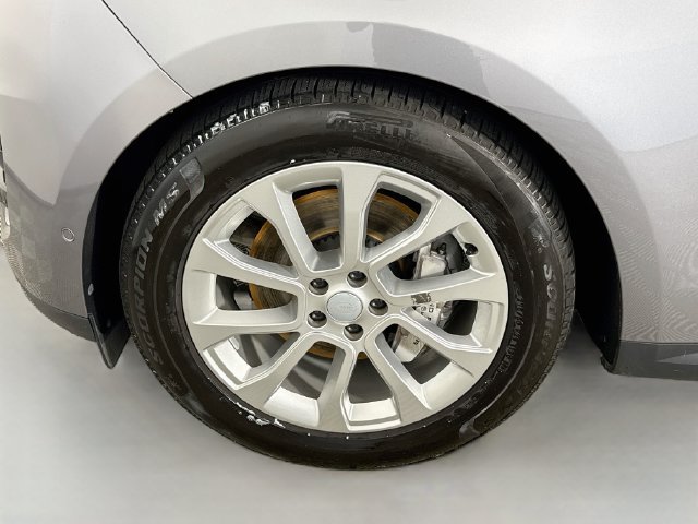 Used 2025 Land Rover Range Rover Sport SE AWD/4WD image 37