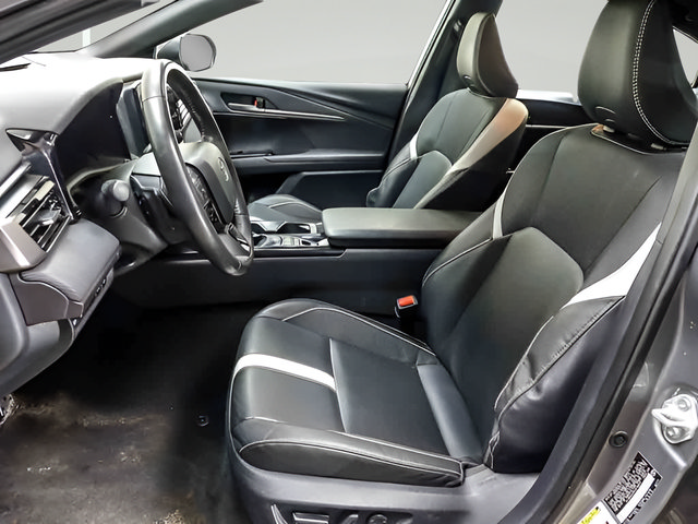 Certified 2025 Toyota Camry SE FWD image 7