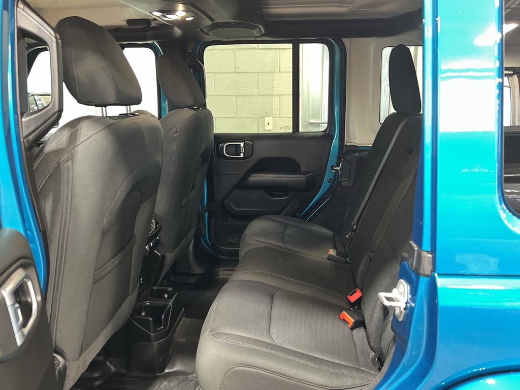 Used 2020 Jeep Wrangler Unlimited Sahara w/ LED Lighting Group image 35