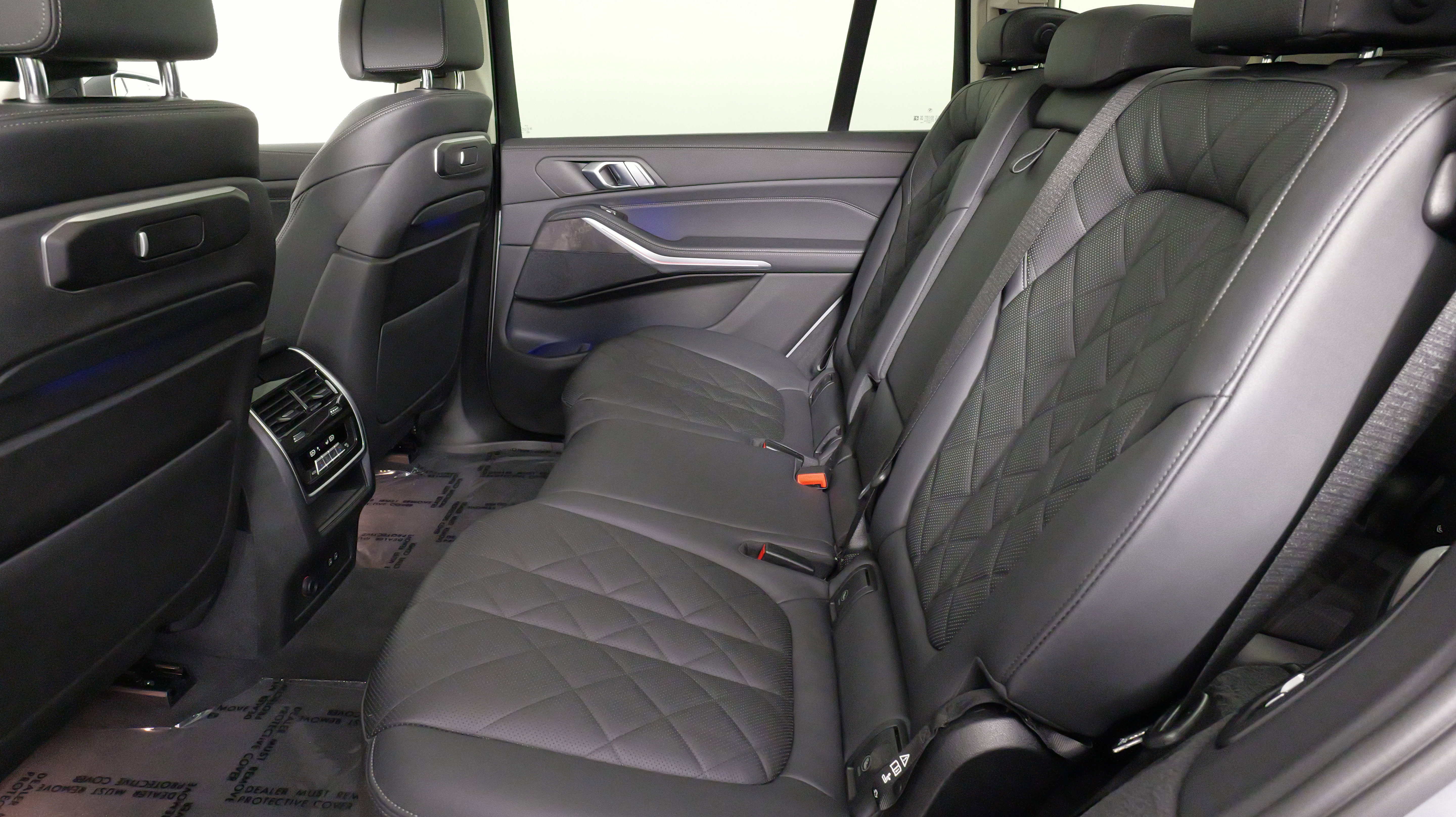 Used 2023 BMW X7 xDrive40i image 39