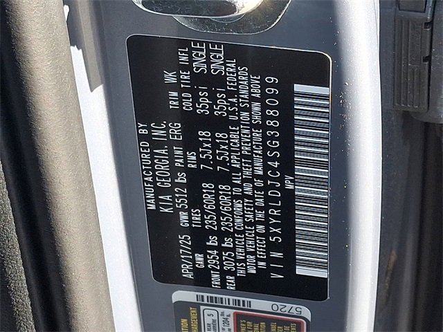 Used 2025 Kia Sorento S image 30