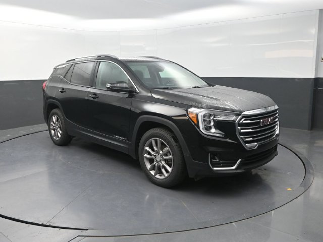 Used 2024 GMC Terrain SLT AWD/4WD image 10