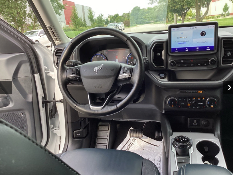 Used 2023 Ford Bronco Sport Outer Banks w/ Tech Package AWD/4WD image 4