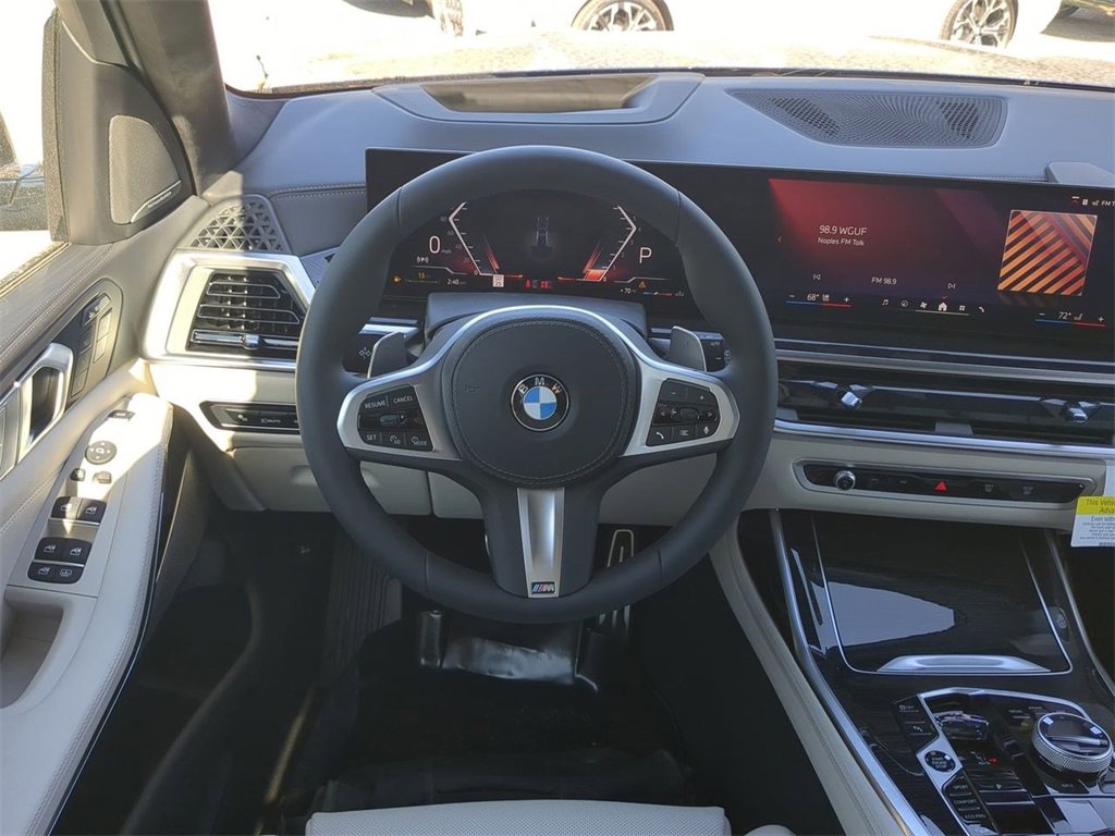 New 2026 BMW X7 xDrive40i w/ Executive Package image 16