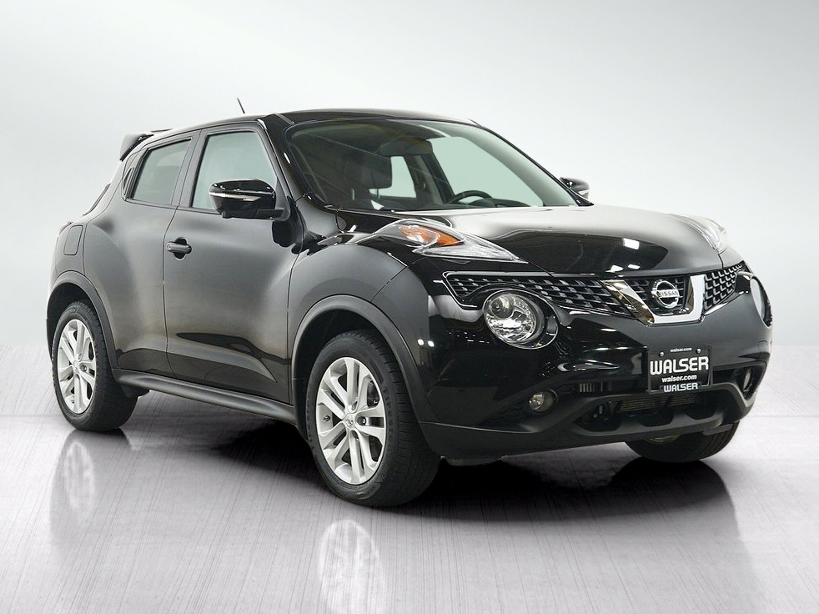 Used 2015 Nissan Juke SL FWD image 7
