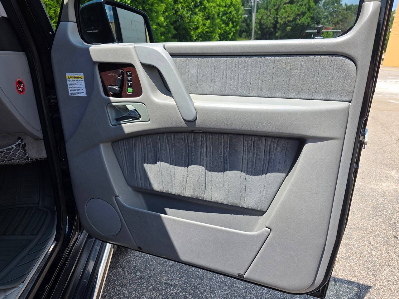Used 2005 Mercedes-Benz G 500 image 30