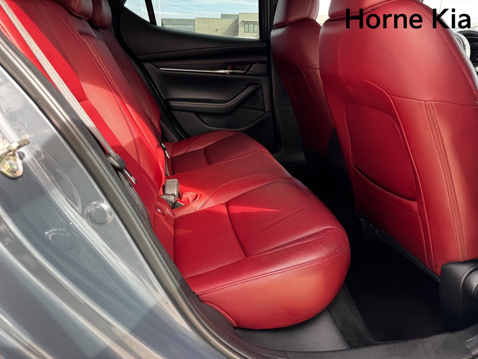 Used 2022 MAZDA MAZDA3 s image 28