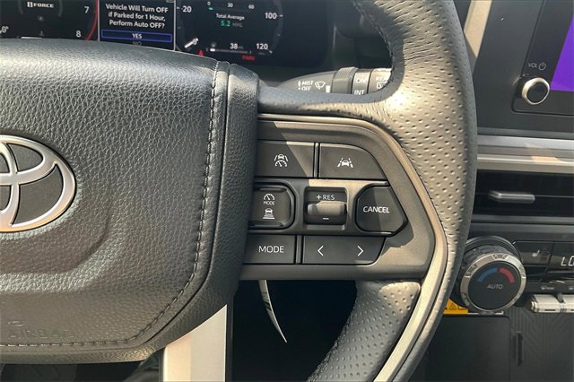 Used 2025 Toyota 4Runner TRD Off-Road image 19