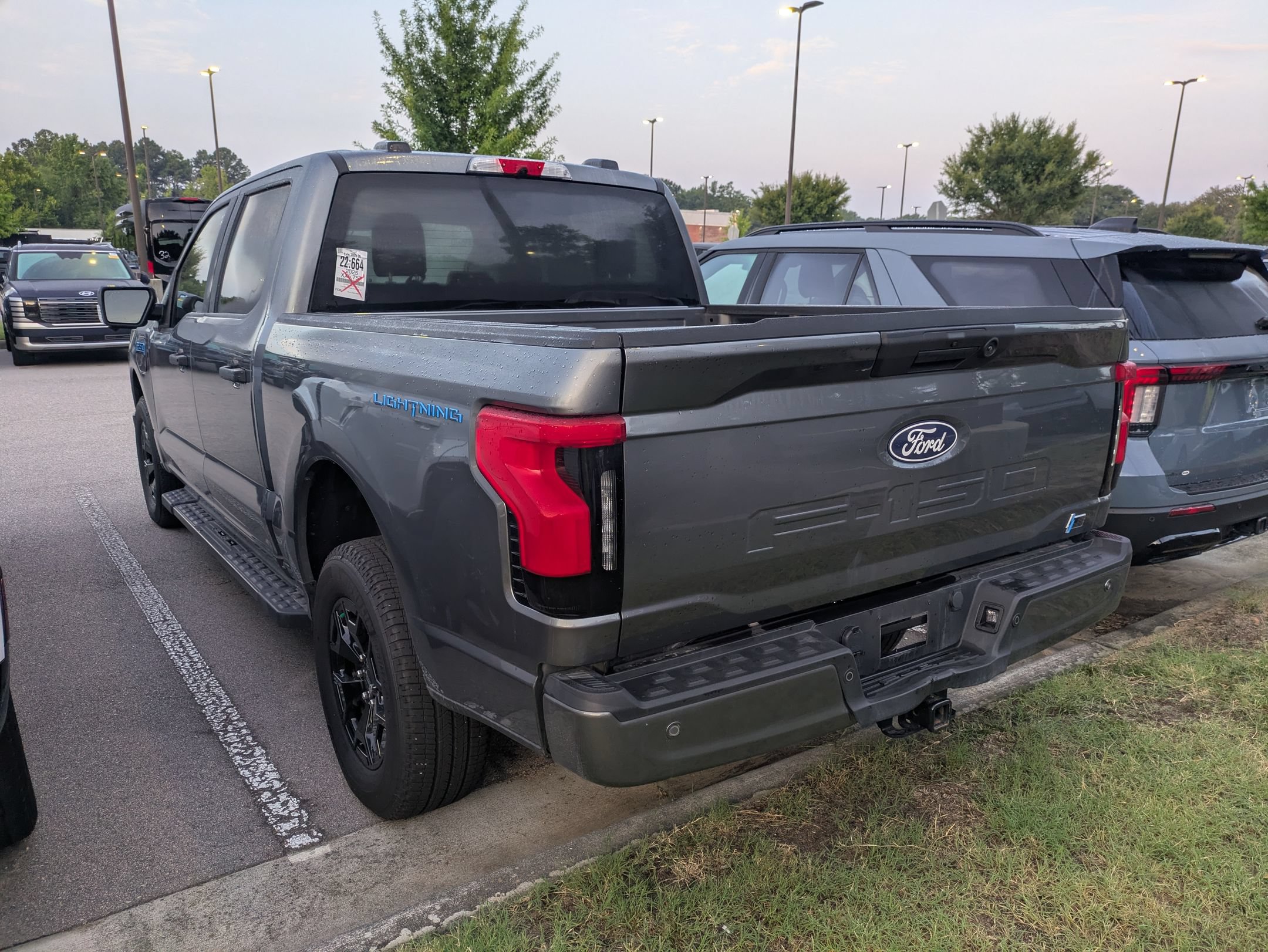 Certified 2025 Ford F150 Lightning XLT w/ Max Trailer Tow Package AWD/4WD image 4