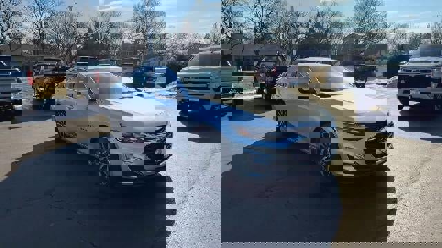 Certified 2022 Chevrolet Malibu RS w/ LPO, Convenience Package 1 image 2