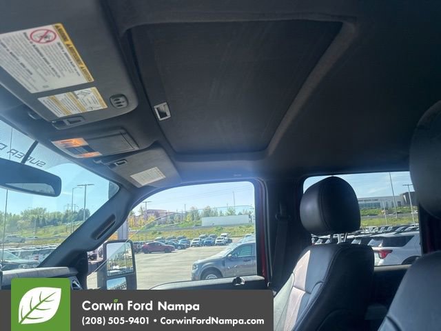 Used 2016 Ford F250 Lariat w/ Lariat Ultimate Package AWD/4WD image 17