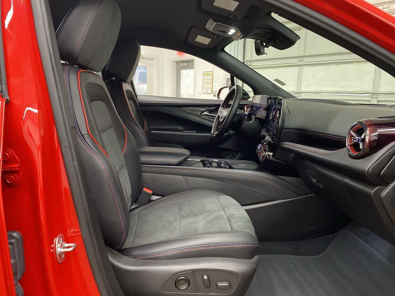 Used 2024 Chevrolet Blazer EV RS AWD/4WD image 19