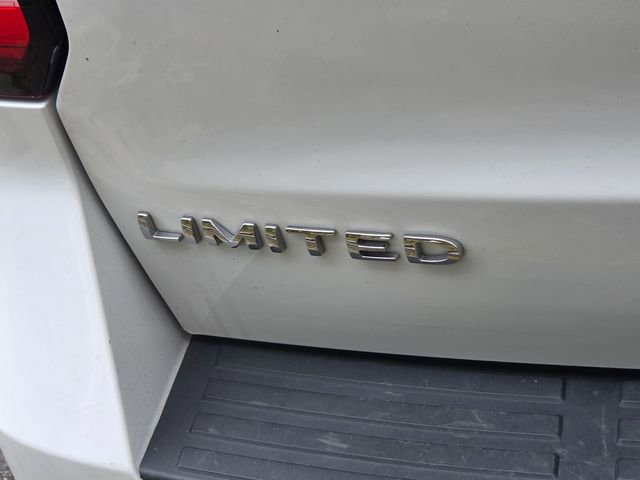 Used 2024 Ford Expedition Limited AWD/4WD image 6