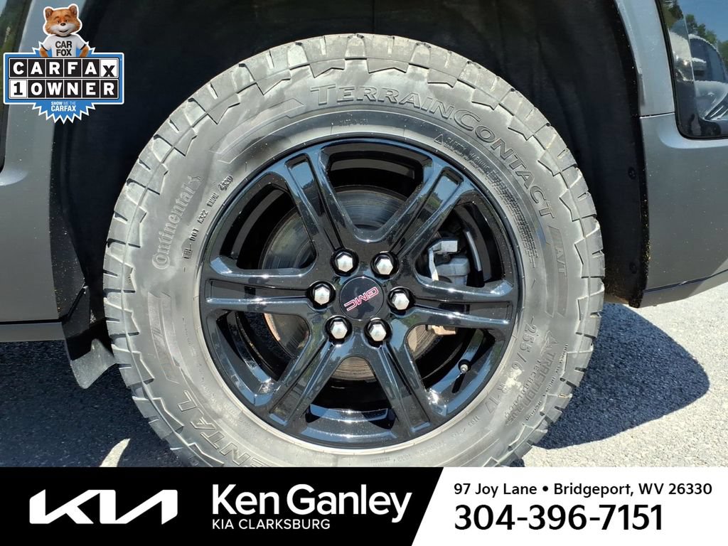 Used 2021 GMC Acadia AT4 w/ LPO, Floor Liner Package AWD/4WD image 11