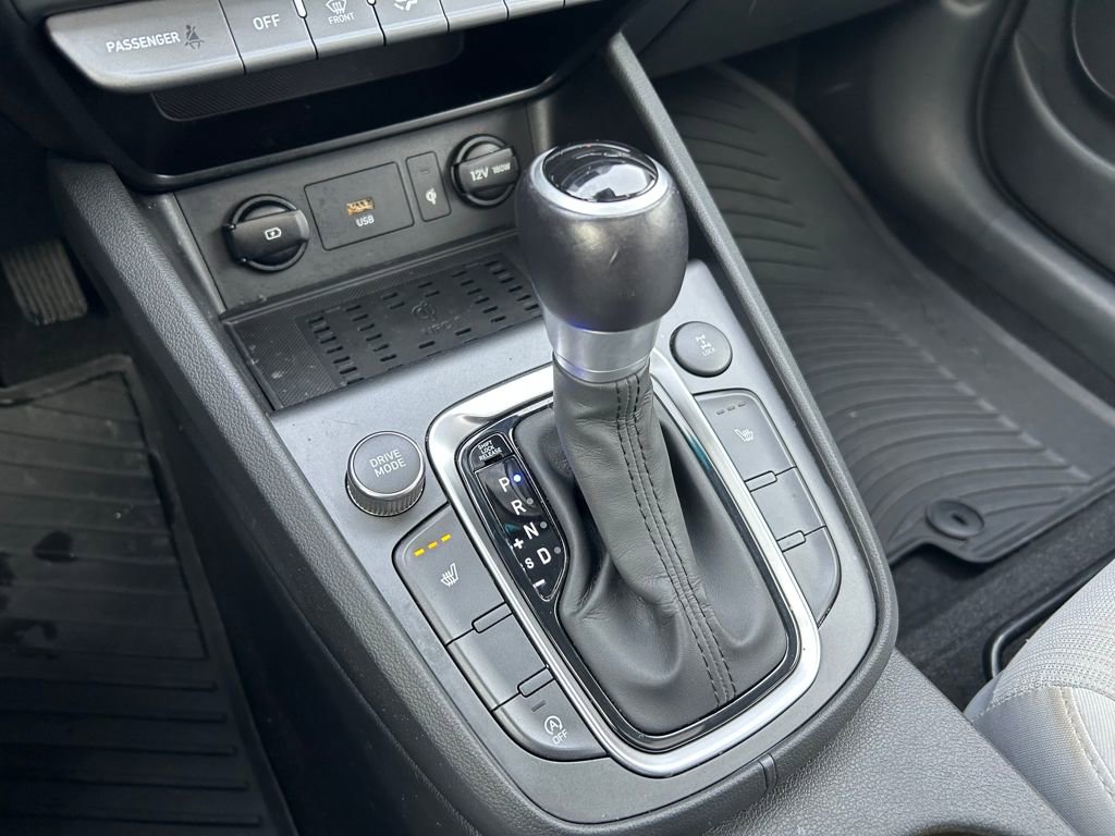 Used 2022 Hyundai Kona SEL w/ Convenience Package image 15