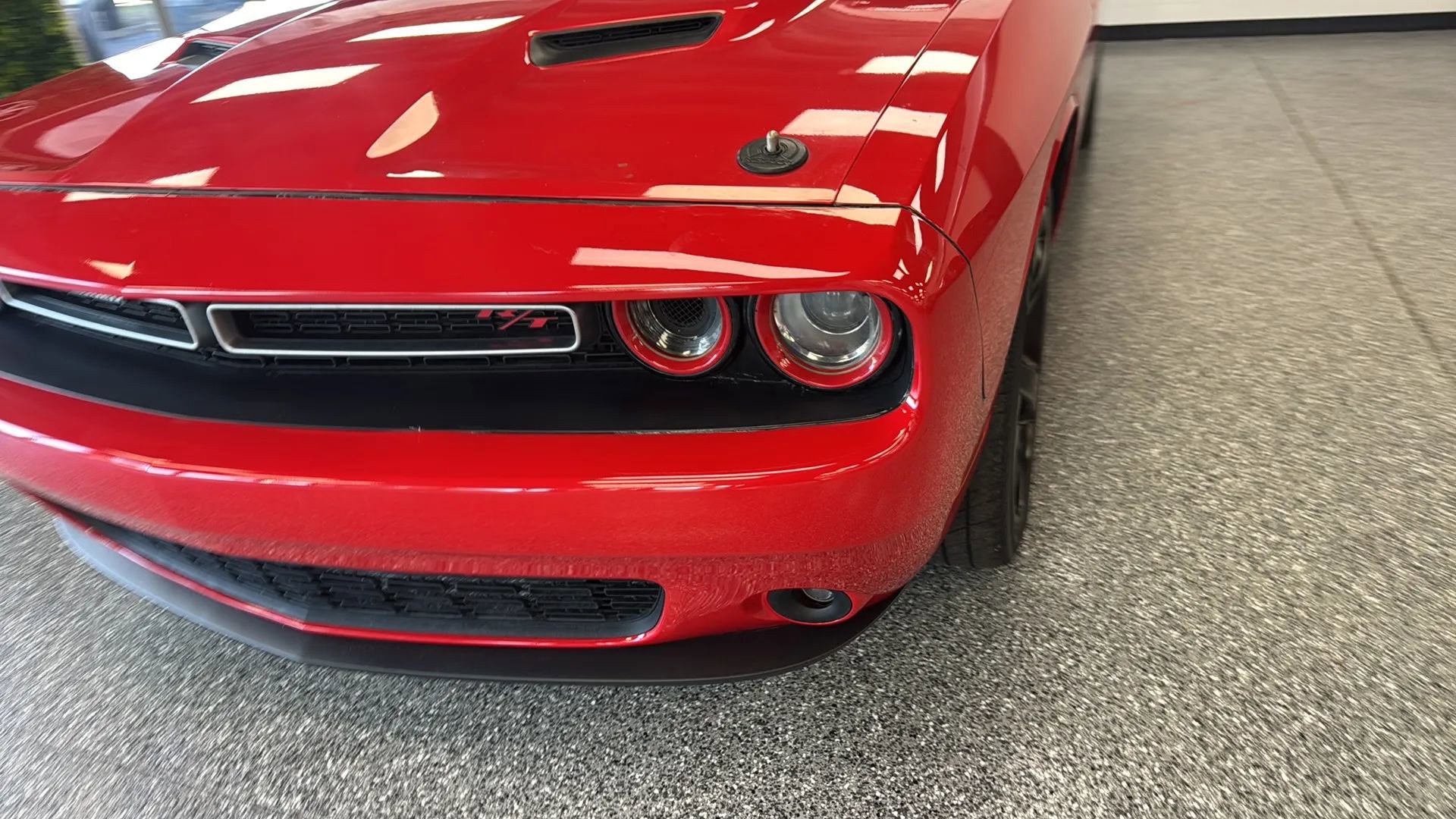 Used 2015 Dodge Challenger R/T w/ Quick Order Package 22B R/T RWD image 27