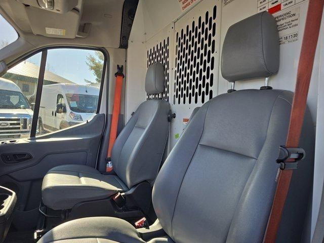 Used 2019 Ford Transit 150 148 Medium Roof RWD image 15
