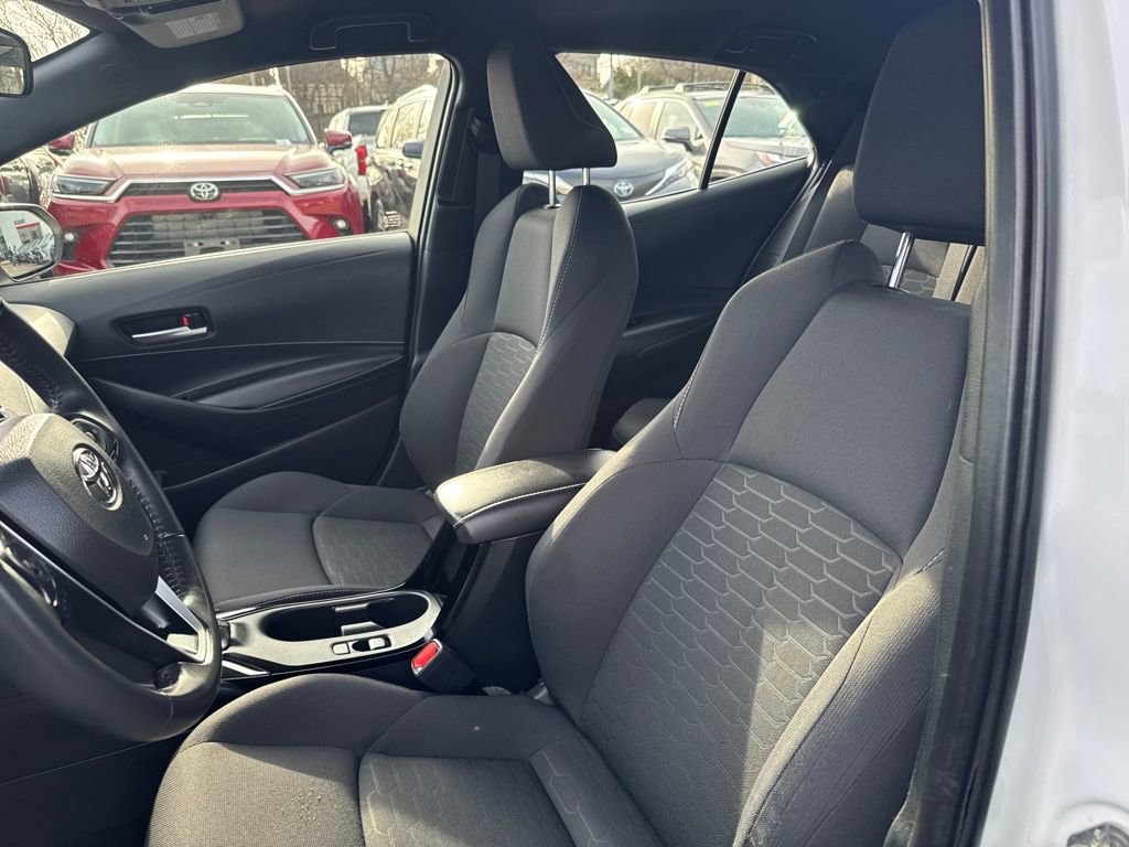 Used 2025 Toyota Corolla SE image 15