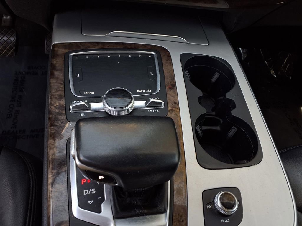 Used 2019 Audi Q7 2.0T Premium w/ Convenience Package AWD/4WD image 10