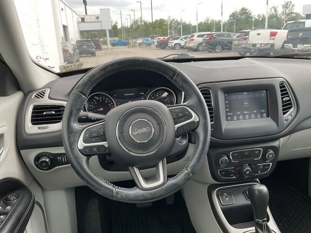 Used 2021 Jeep Compass Latitude w/ Convenience Group FWD image 22