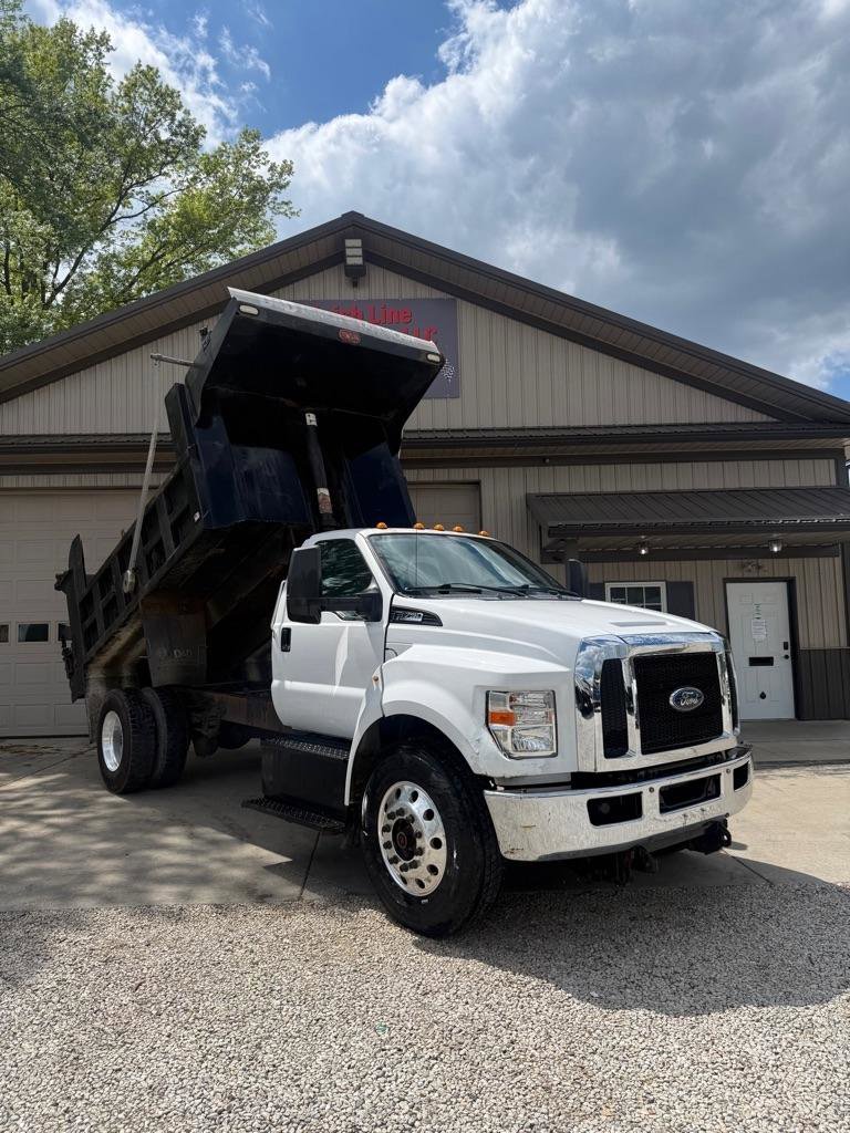 Used 2017 Ford F750 2WD Regular Cab Super Duty