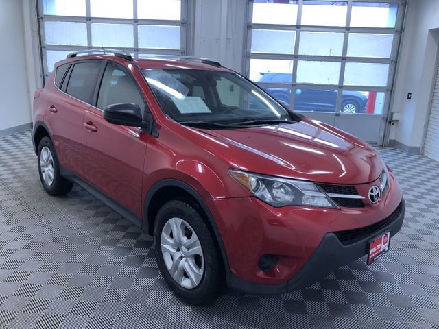 Used 2015 Toyota RAV4 LE image 36