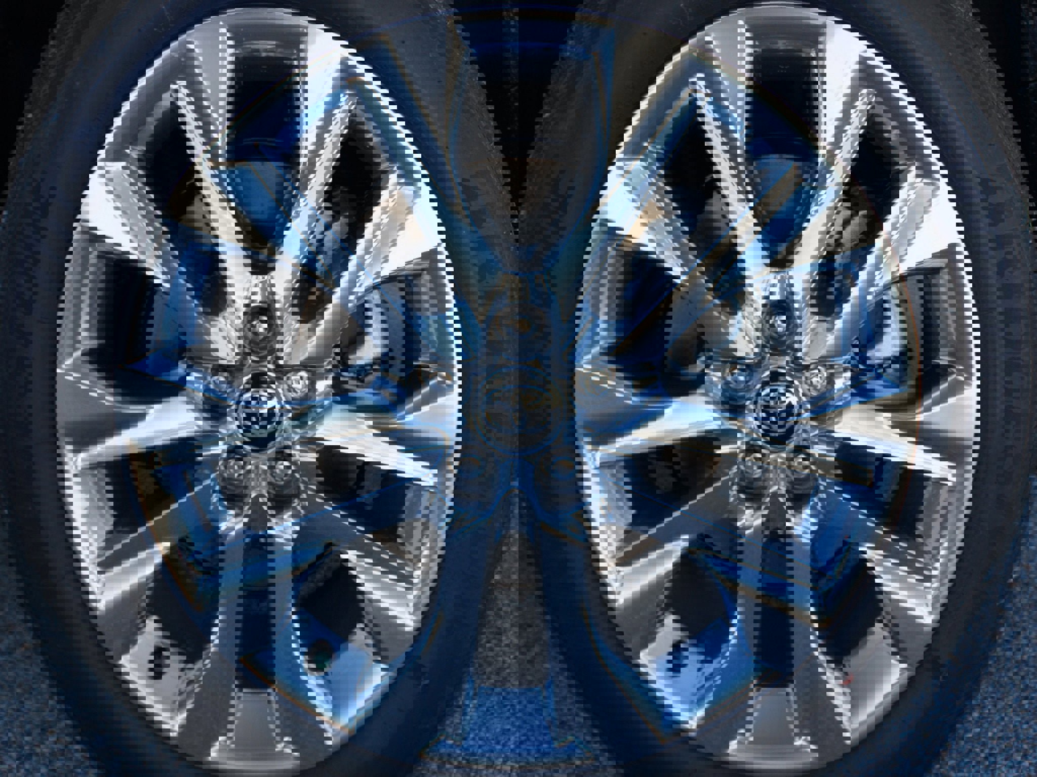 Used 2025 Toyota Highlander Limited image 23