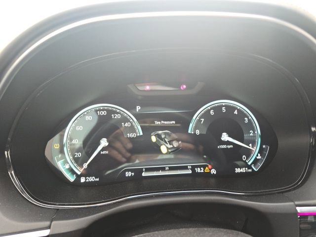 Used 2022 Genesis GV70 3.5T Sport w/ Sport Prestige Package image 12