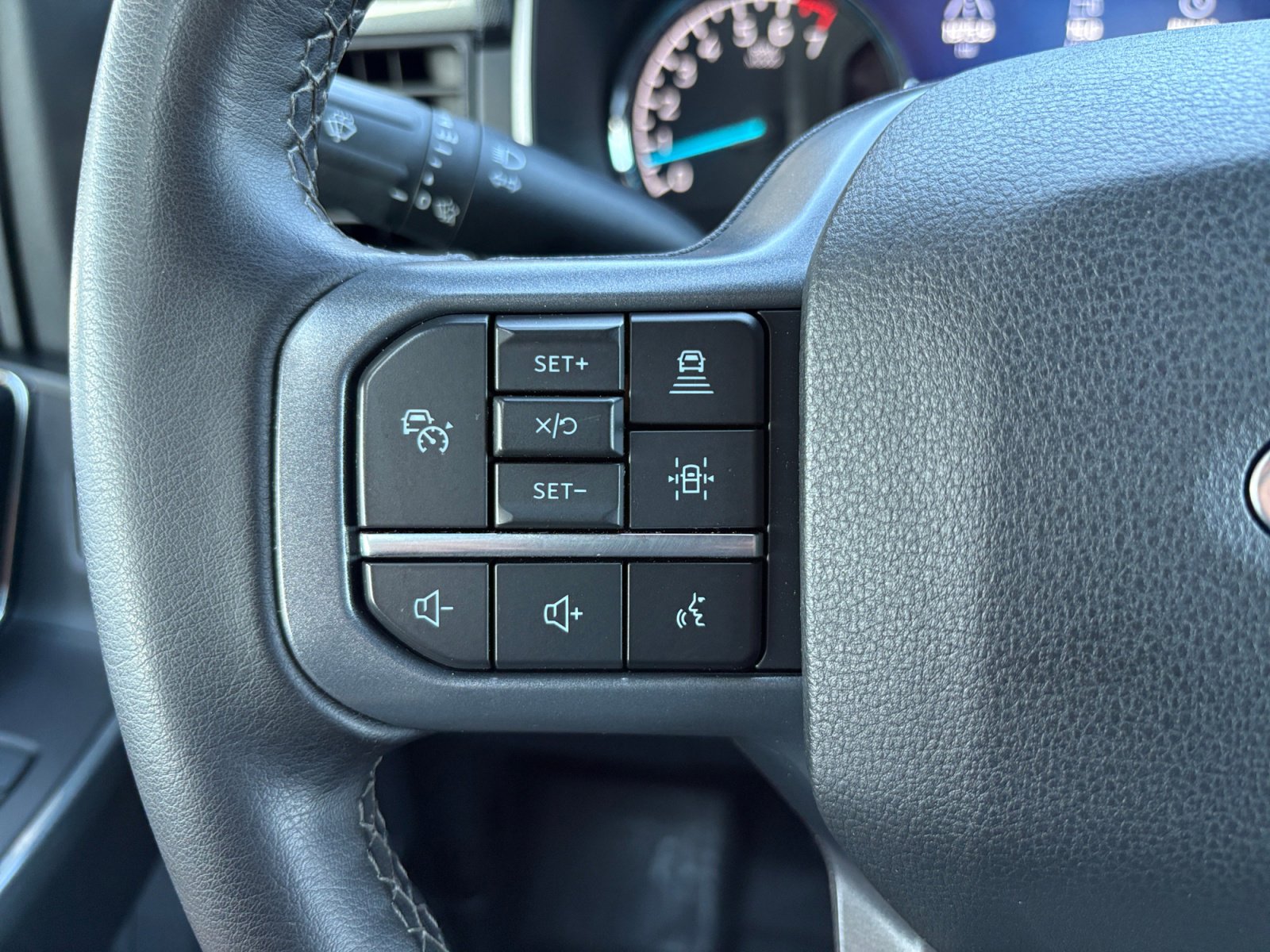 Used 2023 Ford F150 XLT w/ Equipment Group 302A High image 15