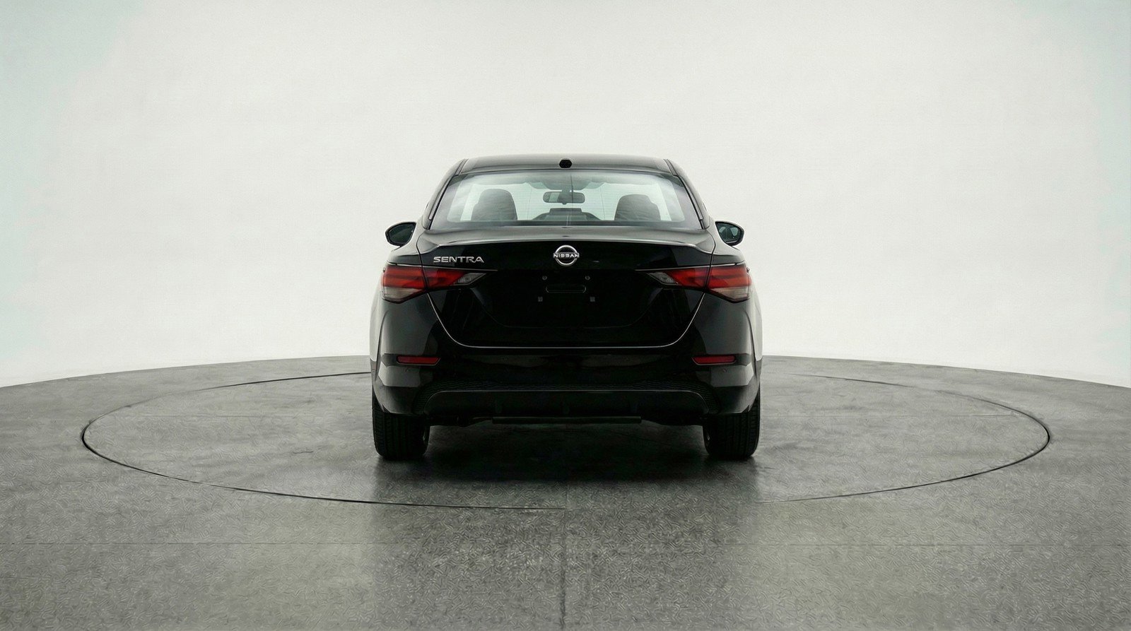 Used 2025 Nissan Sentra SV image 7