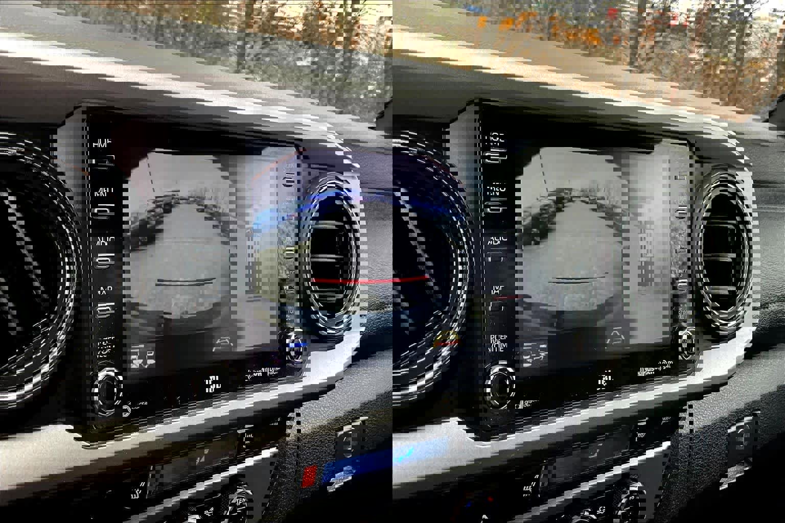 Certified 2021 Toyota Tacoma Limited w/ Nightshade Package image 28